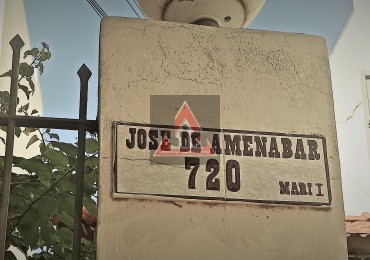 AMPLIO DEPTO. EN PB DE 2 DOR. EN COMPLEJO CERRADO MARI I